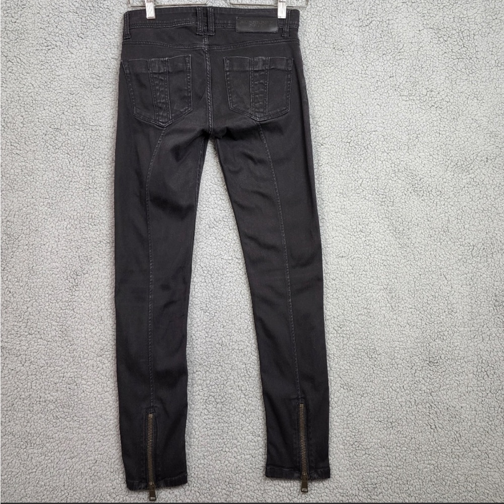 Burberry Brit Skinny Size 32w